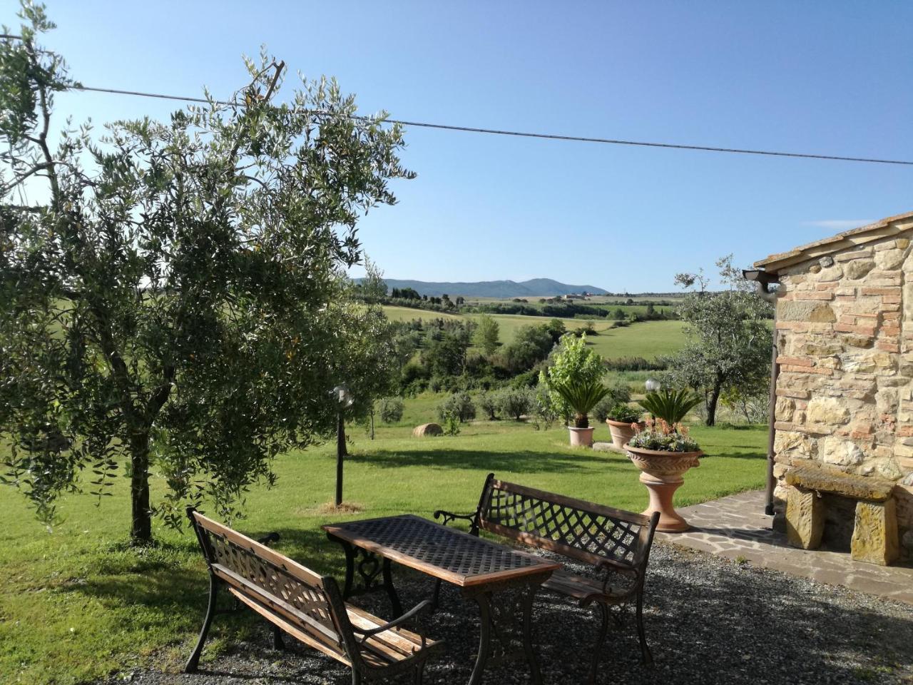 Casa Il Ponte Lägenhet Chianni Exteriör bild